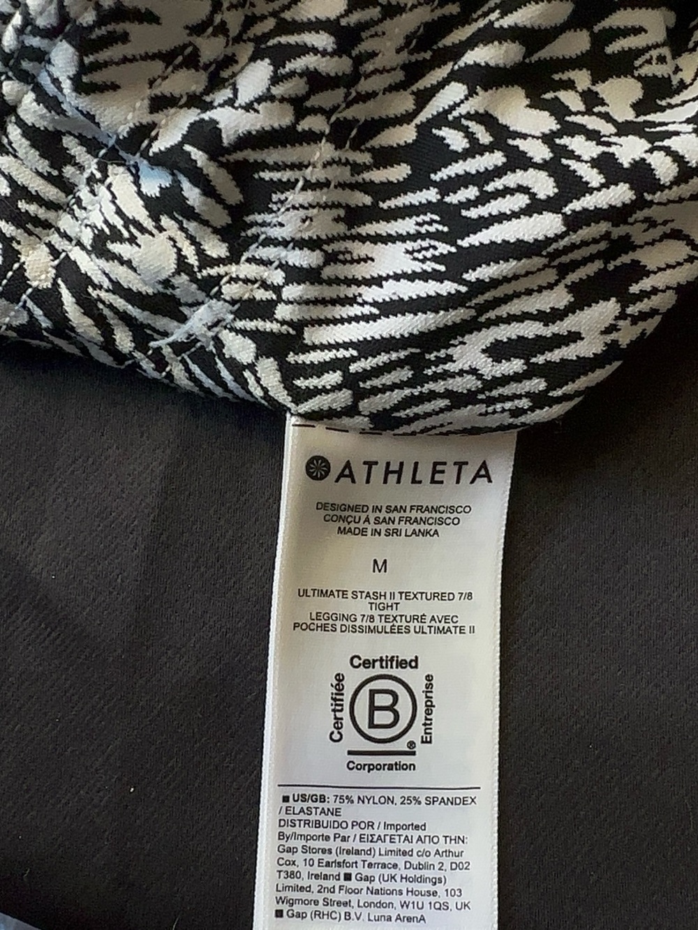 Athleta Ultimate Stash II Textured 7/8 Leggings Tailwind Black White M - Picture 11 of 13